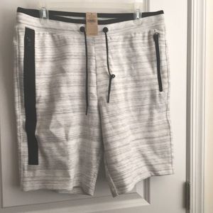 Heather Gray and black men’s shorts